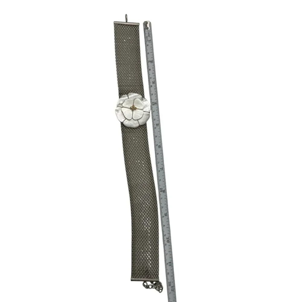 CHANEL Camellia with mesh silver choker collar.